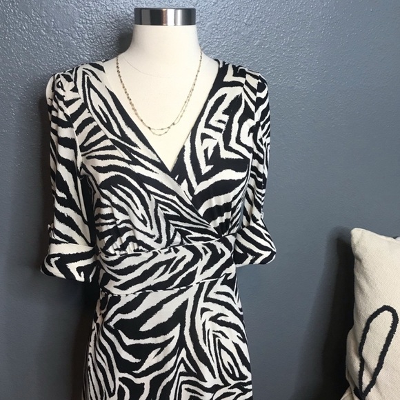 Make offer! Diane Von Furstenberg 100% silk Zebra Print Midi Dress black  Size10 - Picture 2 of 5